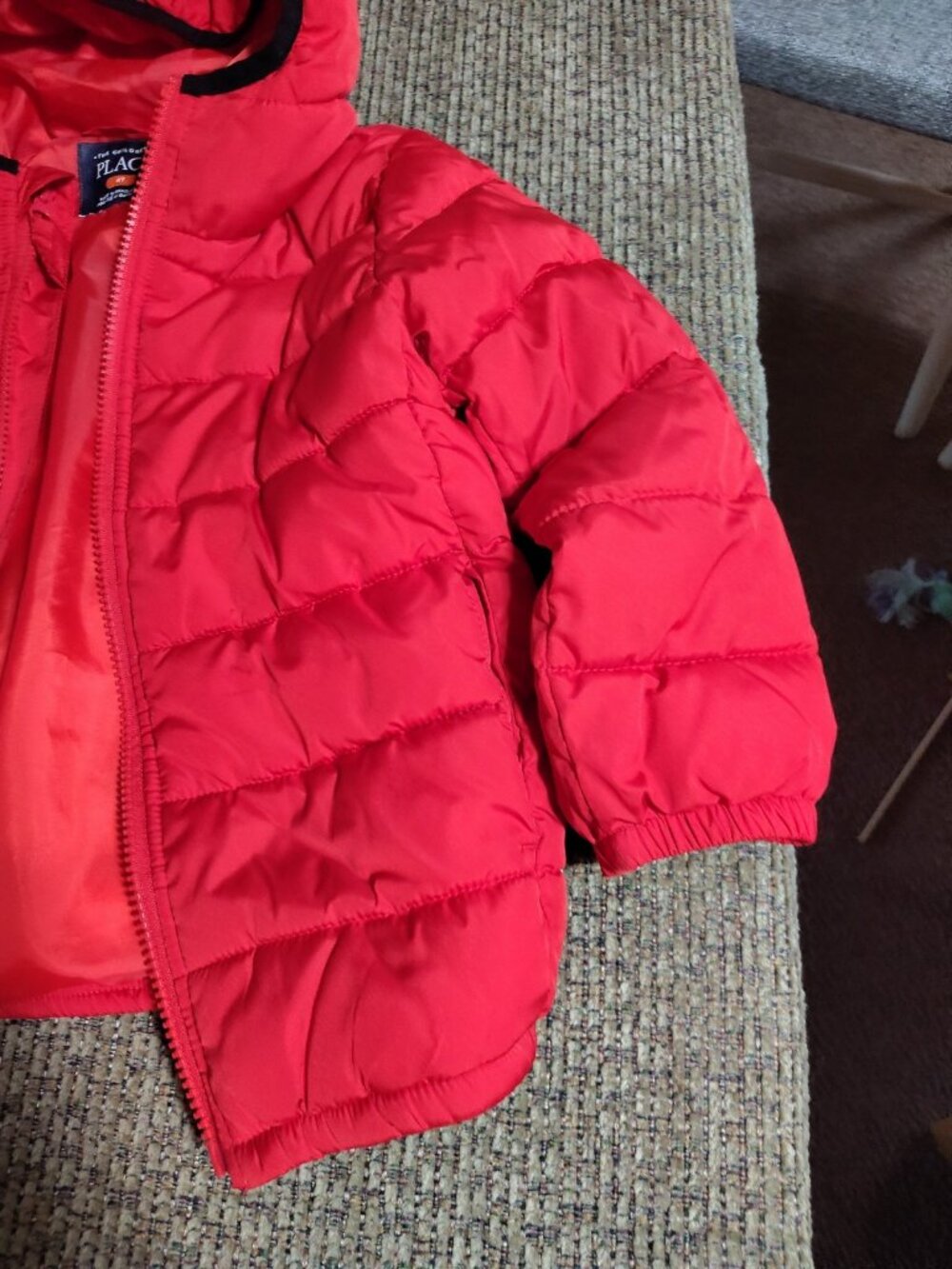 Children's Place Red Puffer Coat Jacket 4T Hooded - Picture 3 of 5